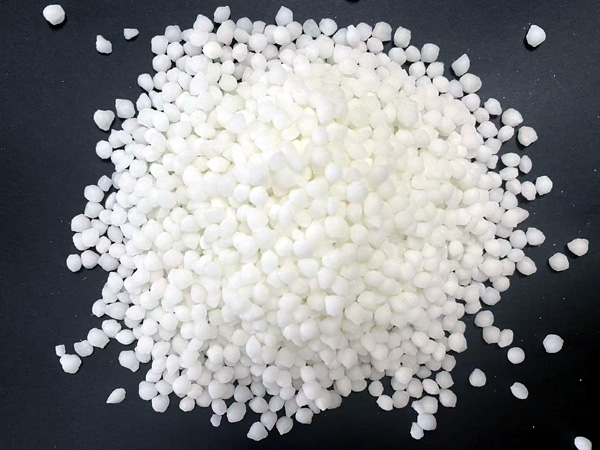 Granular sodium nitrate (2-4mm)